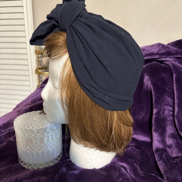 **3 for $40** Fabulous blue side bow turban - Picture 3 of 3